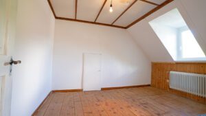Schönes Schlafzimmer im OG
