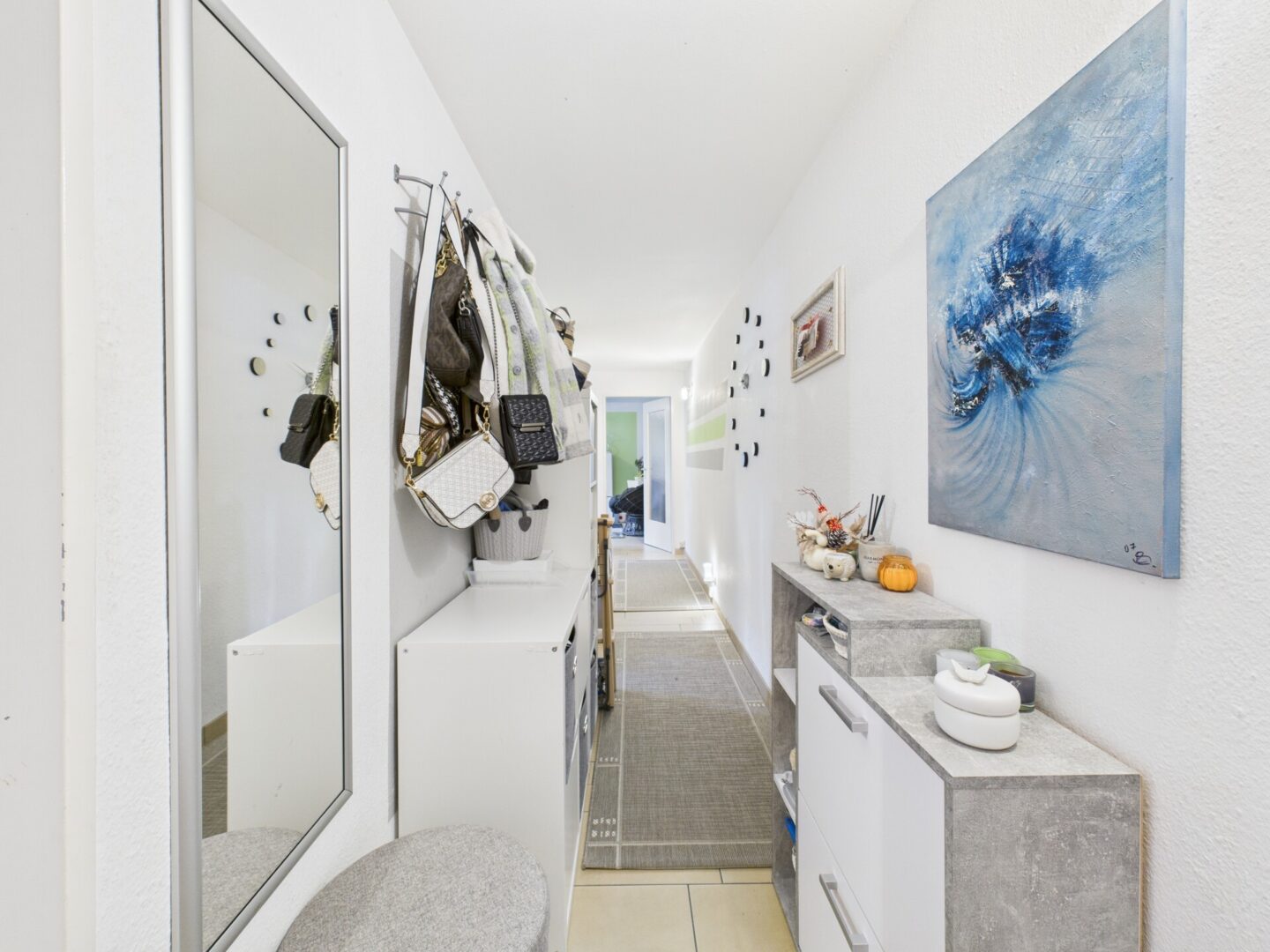 Diele mit Stellmöglichkeiten