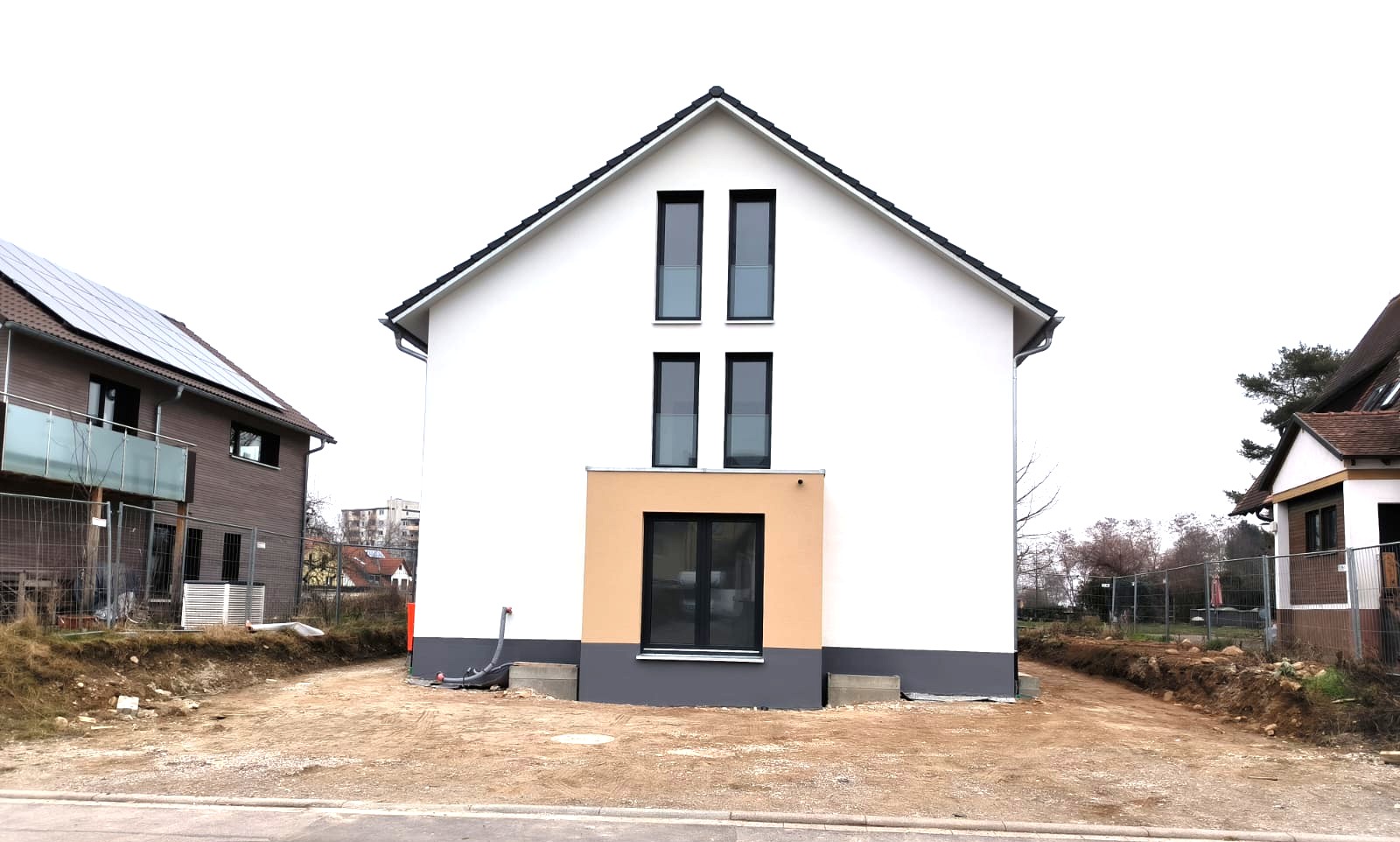 Neubau/Erstbezug zum 01.Mai