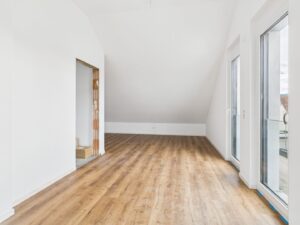 Viel Platz im Dachstudio