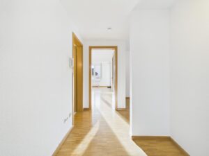 Blick von der Garderobe/Eingangsbereich