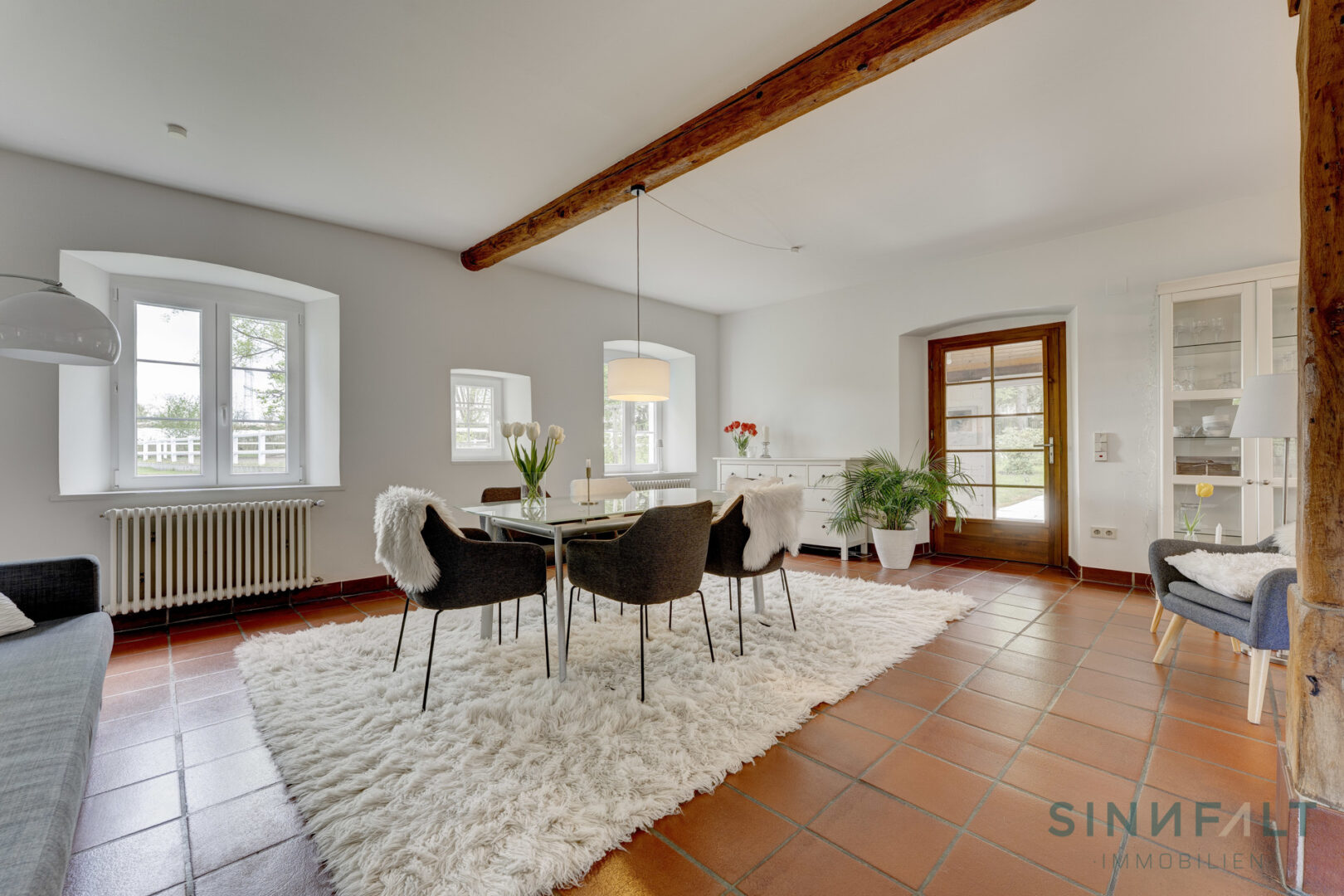 Wunderschöner Blick in den Garten