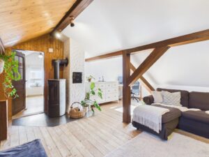 Home Office Ecke rechts im Erker