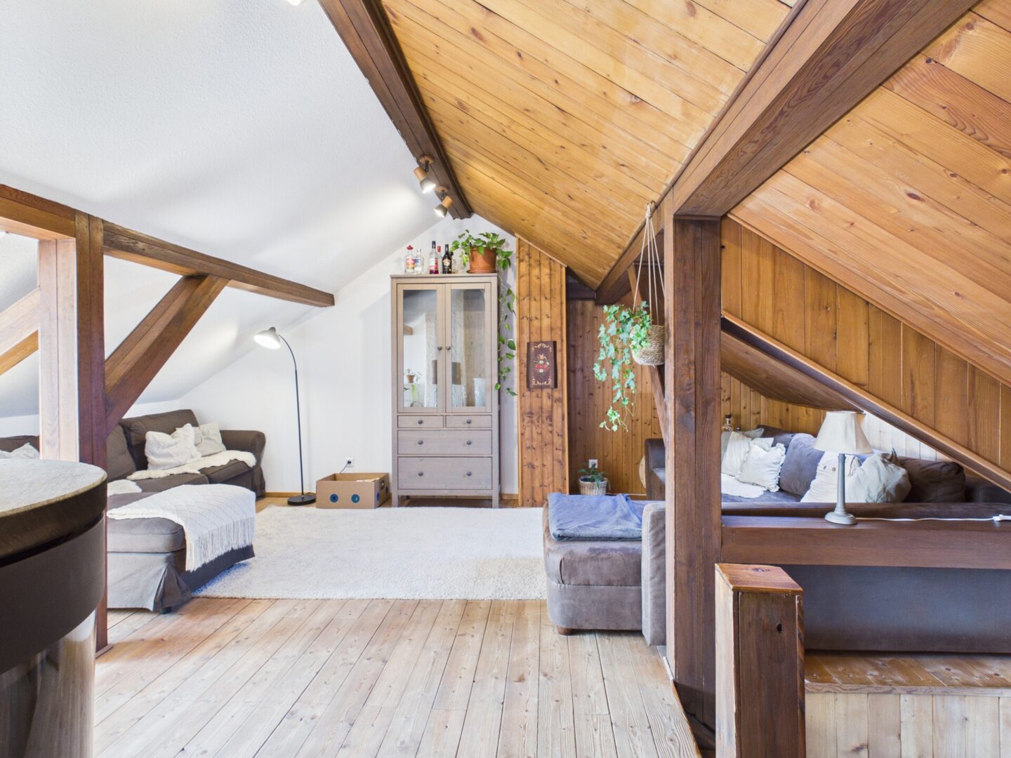 Wohnzimmer im ausgebauten Dachgeschoss
