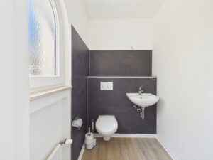 Gäste WC- Erdgeschoss