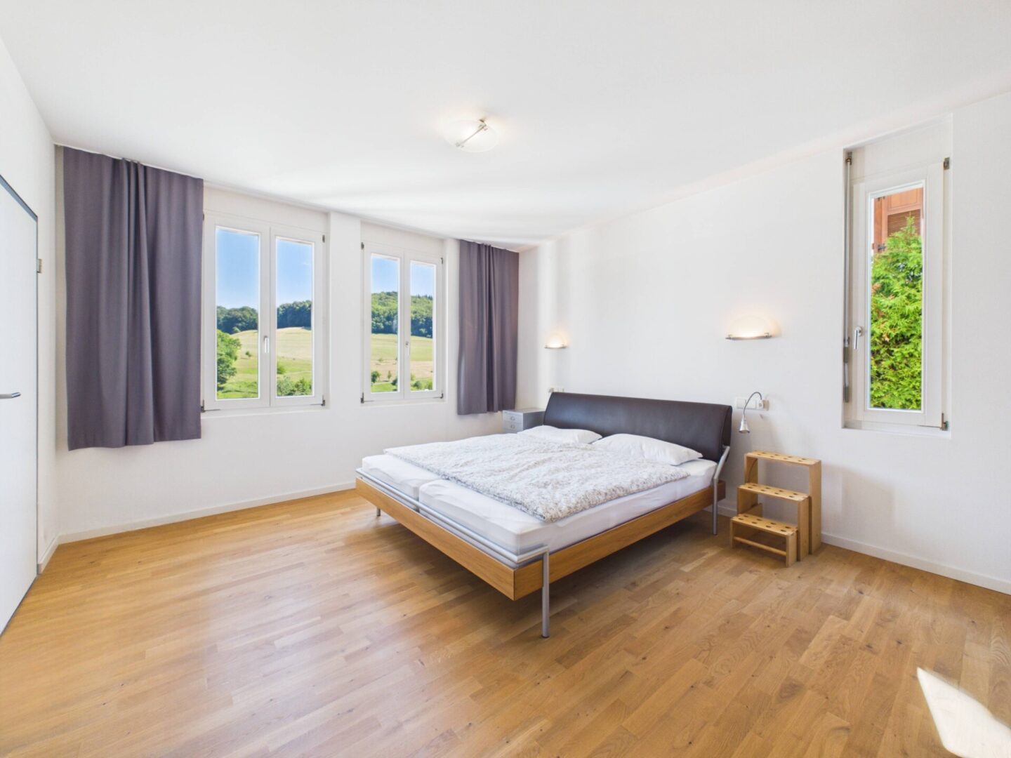 Master Schlafzimmer im Obergeschoss