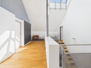 Galerie mit Oberlicht im Dachgeschoss