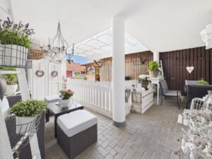 Gemütlicher überdachter Innenhof