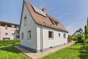 Charmantes Einfamilienhaus mit Garten