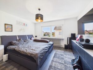 Helles Zimmer im Obergeschoss