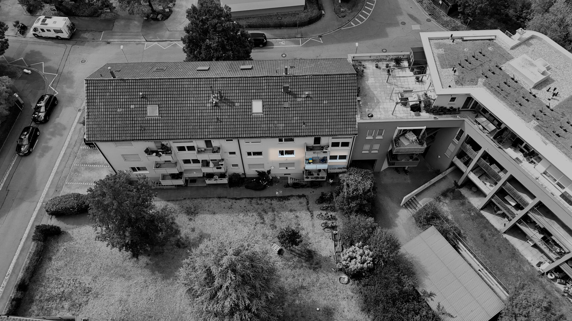 Wohnung von der Gartenseite farblich gekennzeichnet
