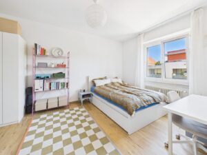 Zweites Schlafzimmer